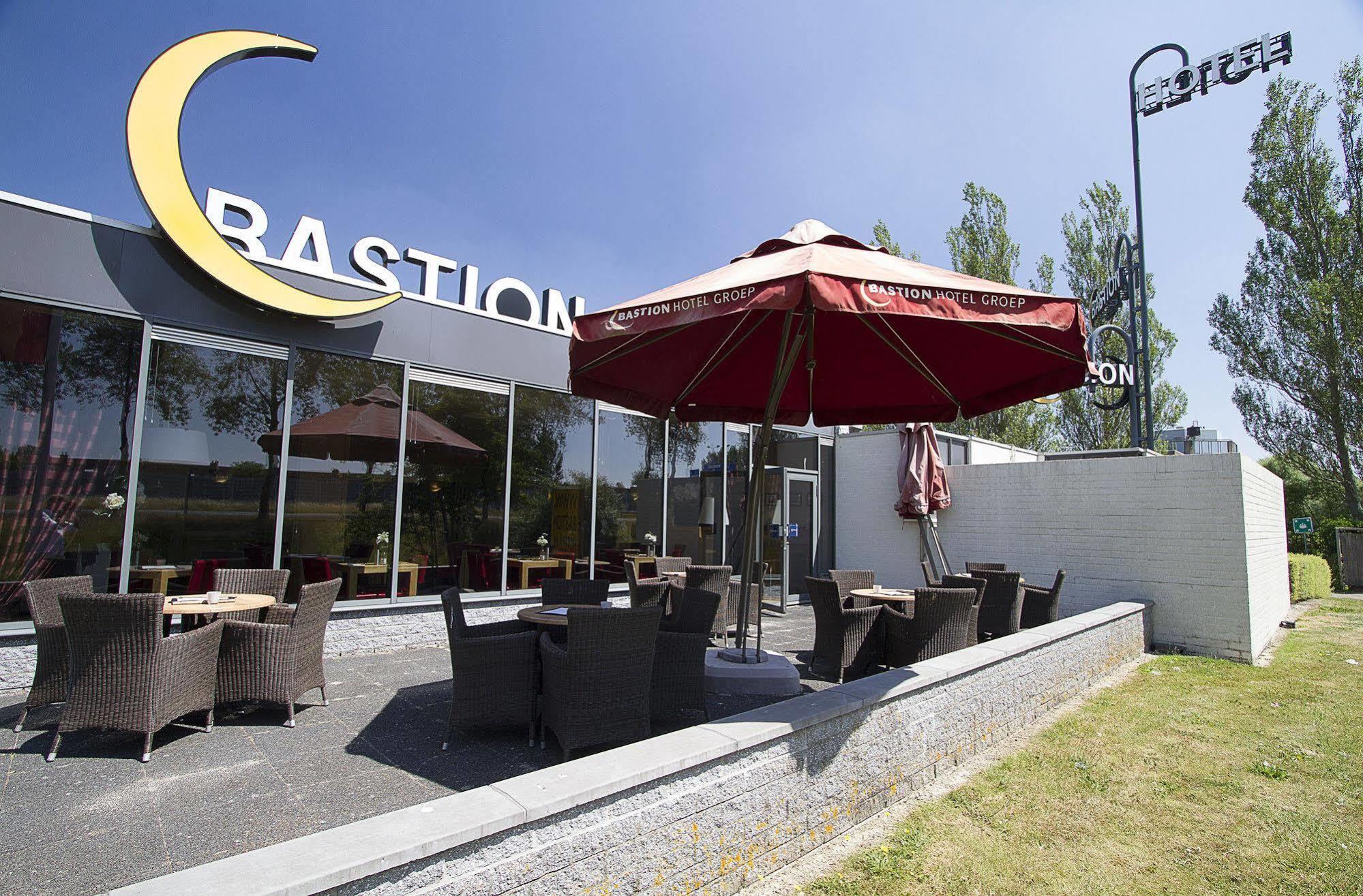 Bastion Hotel Schiphol Гофддорп Екстер'єр фото